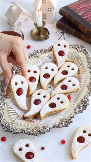 302K views · 1.7K reactions | We will never look at a heart-shaped cookie cutter the same way  Genius, Joyfulhomecooking! | Food Network | Facebook