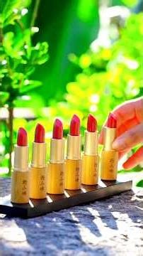 Making 100% Natural Organic Lip Color from Roses 🌹 | Traditional Method #shorts