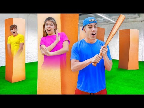 PLAYING HIDE AND SEEK IN CARDBOARD BOXES!!