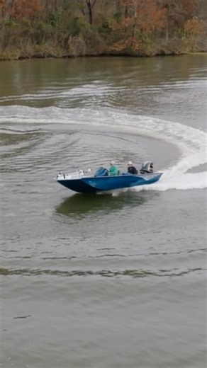 20 Rogue SC powered by a @yamahaoutboards VMAX 115 SHO. #AvidBoats #aluminumboat #aluminumboats #sideconsole #boat #boating | Avid Boats