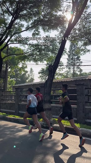 Enjoy Running Together: The Benefits of a Pace Buddy