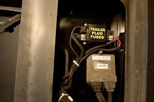 Fuse For Trailer Hitch (Trailer Fuse Box Location and Tips)