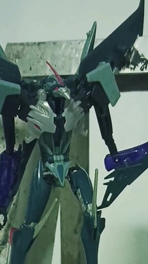 เมียหรือหมาดุจริงๆ#transformers #toy #megatron #starscream #optimusprime