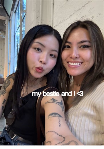 a little over 3 years ago, I moved from los angeles to london and broke my bestfriend’s heart… but I’m back now and it doesn’t feel like I ever left 🥺👯‍♀️🤍 sorry jenny for posting the videos of you crying ily #longdistancebestfriend #bestie #bestfriends #ldr #fyp