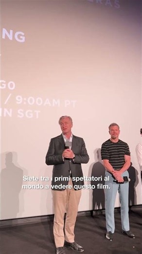 Saluti speciali in sala durante la Première di Odissea a Mumbai. #OdisseaIlFilm