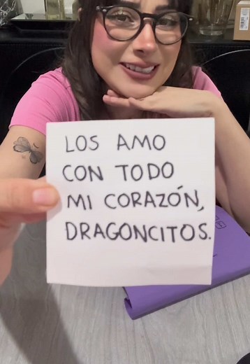 Descubre la Máquina de Escribir Vintage de Papel