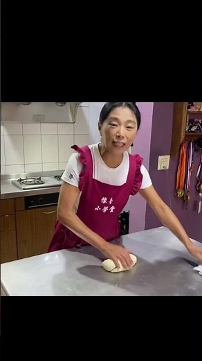 酸菜素食包子