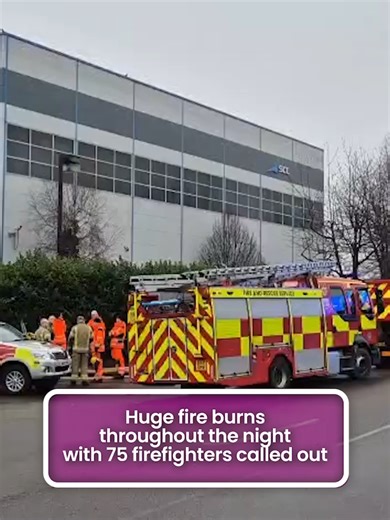 Ten fire crews at the scene as workers told to go home and public urged to avoid the area #news #westmidlands #birmingham