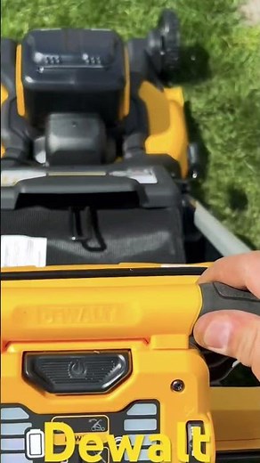 New Dewalt 20V MAX 21 in. Lawn Mower model 256U2 #dewalt #battery #20V #landscape #viral