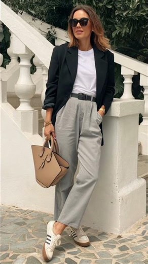 Prendas Básicas que Toda Mujer Debe Tener/ Guía de Estilo 2025