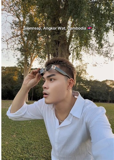 Exploring Golden Angkor Wat: A Cambodian Treasure