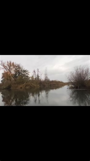 Nothing is better than a duck boat boat ride. Whether it’s scouting or getting to your spot. #duckhunting #waterfowlhunting #rogerssportinggoods #wbyfieldandflight | Final Approach Waterfowl