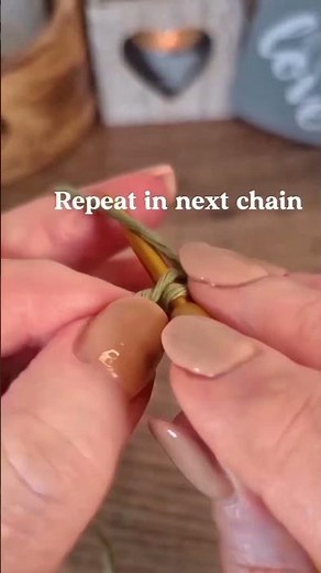 How to crochet your first row - beginner crochet