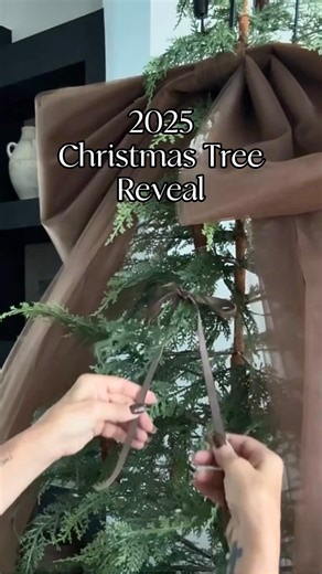 “Soft glow, simple textures, and a neutral palette.” That’s what I was going for with this modern look for my Christmas tree this year. Save this for your holiday inspo and comment TREE and I’ll send you the link! 🤎 LOOKING FOR MORE WAYS TO SHOP HOME? Make sure to like and follow me, @interiorsbydebbi before commenting TREE to make sure you receive it in your messages. Also, you can go to my bio to shop my LTK, Walmart Storefront, Target Storefront, Amazon Storefront and Mavely! #minimalchristm
