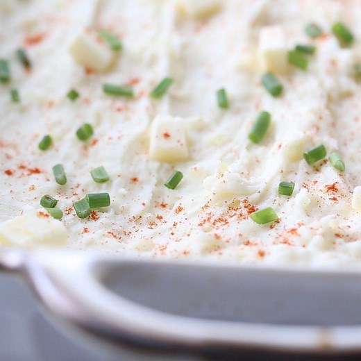 191K views · 84 reactions | These CREAMY OVEN BAKED MASHED POTATOES are the perfect side dish addition to your dinner. Print the complete recipe here: https://www.recipegirl.com/creamy-oven-baked-mashed-potatoes/ | RecipeGirl | Facebook