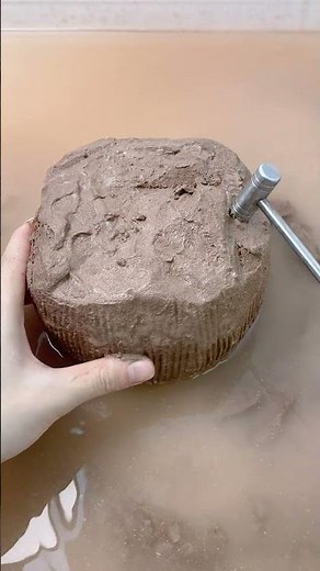 ASMR DIG A MYSTERY FUFUSQUISHY Lychee KIT!!