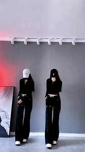 321K views · 6.4K reactions | For You For entertaintment purpose only. Credit to 爱跳舞的垚（yáo) n bgm creator. Disc:Didnt intend to infringe copyrights. #dance #cute #chinesegirls #trending #StarsEverywhere | Sun Wu Thien | Facebook