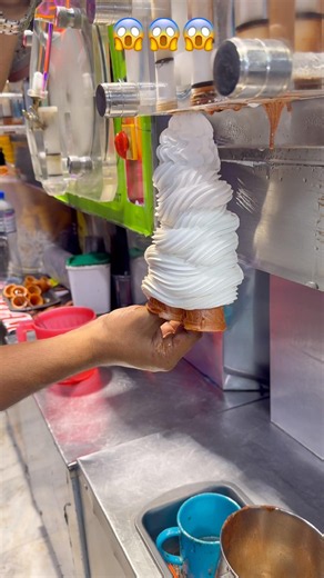 Cream Vanilla ice cream 🍦 softy ice cream How to make it #homemadeicecream #icecreamlove #rolled