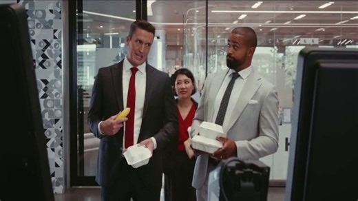 Wells Fargo Active Cash Credit Card TV Spot, 'Lunch Legend'