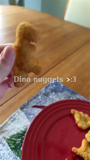 𝔻𝕚𝕟𝕠𝕤𝕒𝕦𝕣𝕣𝕣 { #fyp #chickennuggets #dinosaur #furry #notatherian #alterhuman #fictionkin }