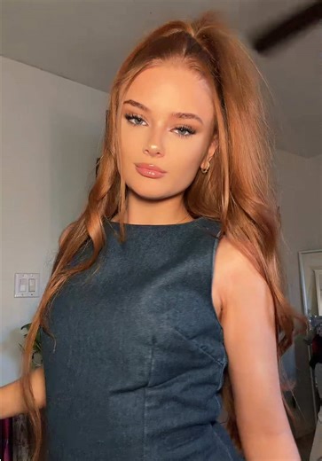 bella anderson (@bellaanderrson)’s video of Club Makeup Looks