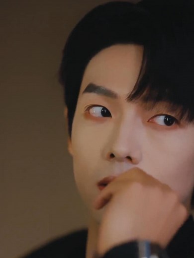 9.9K views · 162 reactions | 殺殺（Love Me Like You Own Me）-Download the "FlickReels" app and search for code "khex74" to watch all episodes. #FlickReels #shortdrama #shortmovie #fypageシ #foryouシ #cdrama #dramalovers #newyorkcity #TrueLove | cjqdrama003 | Facebook