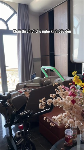 Video của Limm nè 🌾 (@raxcinua.ne) về Massage Chair