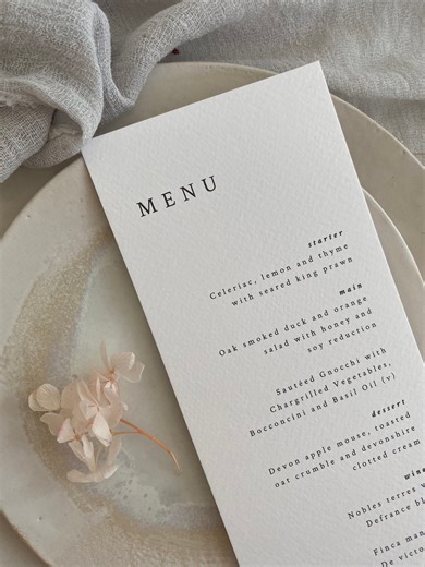 White wedding menu | Beachweddingtips.com
