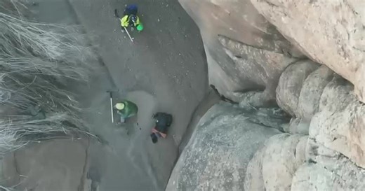 Quicksand traps hiker inside Arches National Park