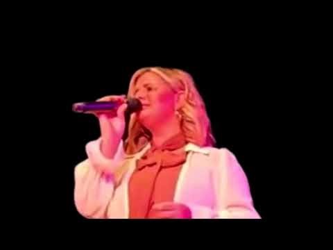 Autumn Nelon Streetman - Come Morning (Live Performance)