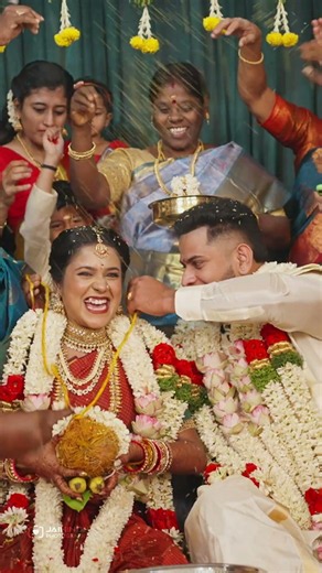 The Fun Side of “I Do” 😂💍