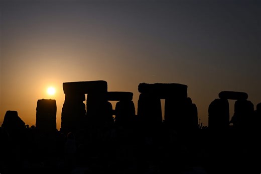 Origins of immigrants who replaced Stonehenge’s builders revealed