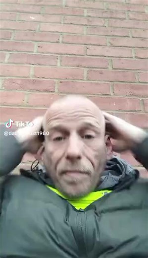 Deaf World (@funny_deaf_videos)’s videos with original sound - Deaf World