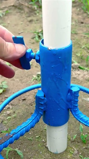 This DIY Garden Spike is a Game-Changer! 🔥🌱