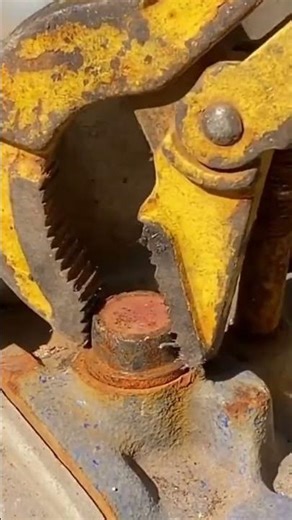 🧲 Simplify Every Fix with Smart Design #GarageHacks #Efficiency