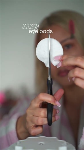 DIY cucumber eye pads 🥒Cooling/de-puffing #skincare #diyeyepads#cucumbereyepads
