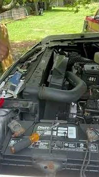 Fan clutch and shroud removal #mechanic #12valvecummins #diesel #viral #turbo