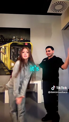 Milkshake Dance: The Ultimate Satisfying Trend!