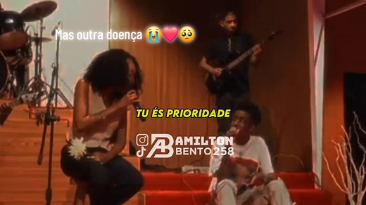 Tu és Prioridade: A Obra de Arte de Denilson Manhique