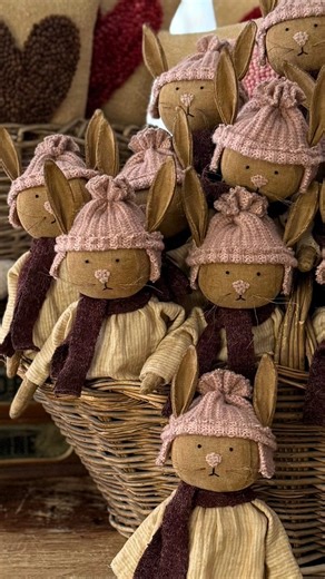 Coming Feb. 7 at noon EST to my website ~ primitivepigfolkart.com Wintry bunnies with cozy hats and scarves are some of my favorite primitive dolls to bring to life. This is Clementine! She’s ready for the winter weather and has sweet wool heart details on her dress. There will be Valentine handmades including shaker boxes, rug punch pillows, and more! Have a glorious day, Meg | Primitive Pig Folk Art