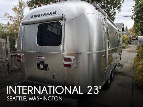 Used 2018 International Signature 23D for sale in Seattle, Washington