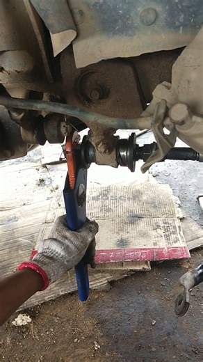 replace lower arm bush isuzu trooper part2 #yawzauto service