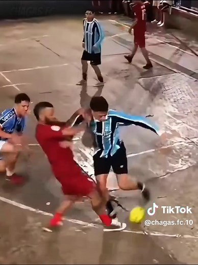 Futsal Skills Showcase: Ricardinho and Falcao Highlights