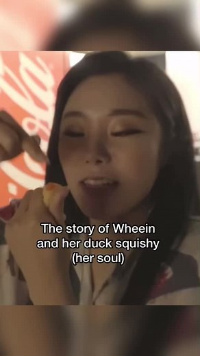 Remember Wheein’s duck squishy? 🥺 #mamamoo #wheein #moonbyul #hwasa #fyp #fypシ