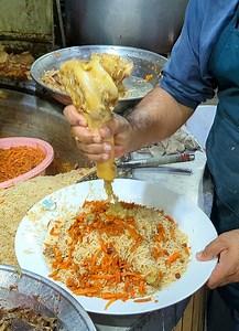 Kabuli Pulao Shinwari Restaurant | Afghani Pulao | Peshawar Street Food YouTube: https://youtu.be/J5Hf_f0lJqM | PeshawarX
