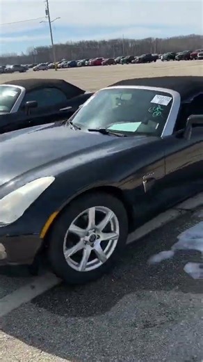 Mini-Corvette on the manual! 🏎️ Rare Pontiac Solstice with a turbine
