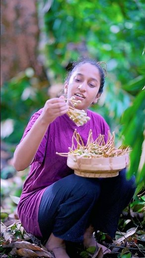 දූරියන් මල් මෙහෙම කාල තියෙද? 🌻 Durian Flower Fried #shorts