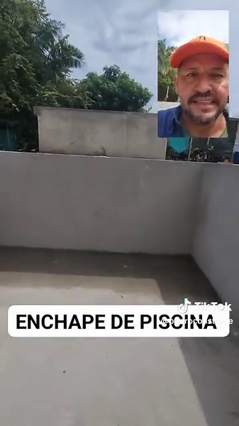 Construcción de Rompeolas en Piscina