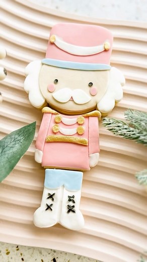 52 SLEEPS ‘TIL CHRISTMAS 🎄 Festive baking season has officially begun ✨ Getting my Christmas boxes sorted early so December’s stress-free 🙌 Everything’s baked, frozen, and ready for the final touches before gifting 🎁 Drop a 🎄 if you’d love me to share my full Christmas baking plan (and freezer-friendly recipes)! 👀 . . #bikkiesmalls #christmascookies #nutcracker #cookiedecorating #christmasbaking #festivebakes #bakinginspo #bakersofinstagram #holidaybaking #christmasbakinghasbegun #bakingspi