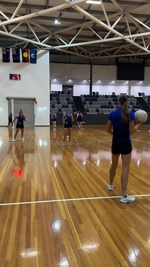 More intercepting drills #fyp #netball #netballtok #victoriannetball #vnl2024🇦🇺 #mulnetball #training